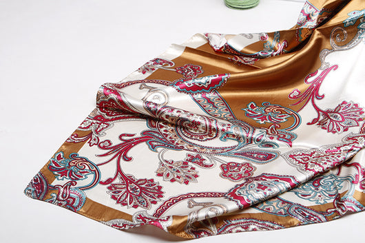 Pañuelo de Seda Artificial Estampado Tamaño Pequeño - Image 48