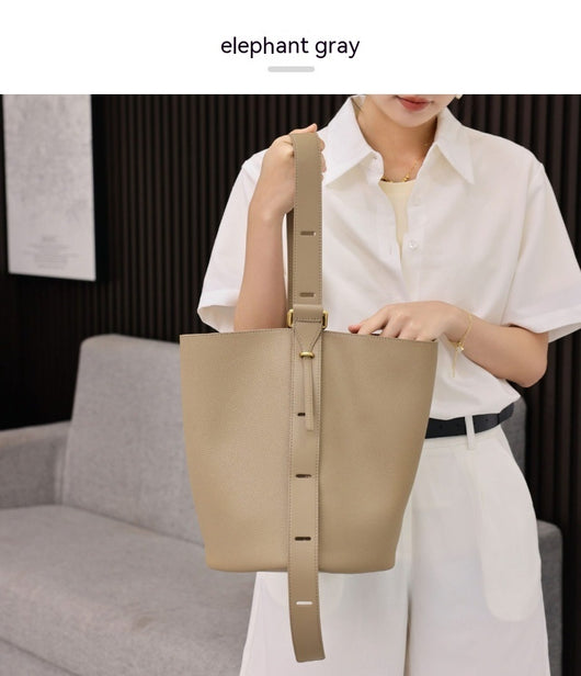 Bolsa Mensajera de Cuero Genuino Estilo Viajero - Image 17