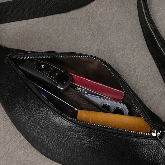 Bolsa Mensajero de Cuero para Hombre - Diseño Minimalista y Funcional - Image 46
