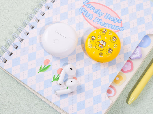 Auriculares Bluetooth Inalámbricos con Diseño Cartoon - Image 17