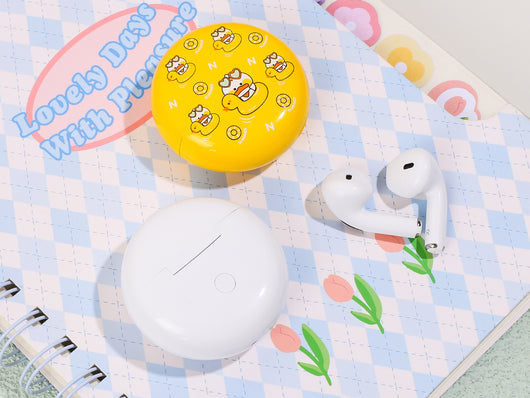 Auriculares Bluetooth Inalámbricos con Diseño Cartoon - Image 19