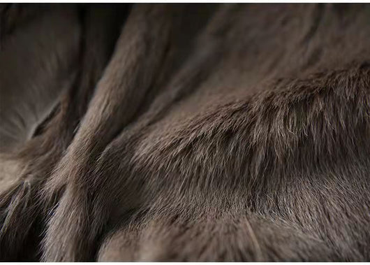 Chaqueta Corta Acolchada para Mujer con Cuello de Piel - Image 16