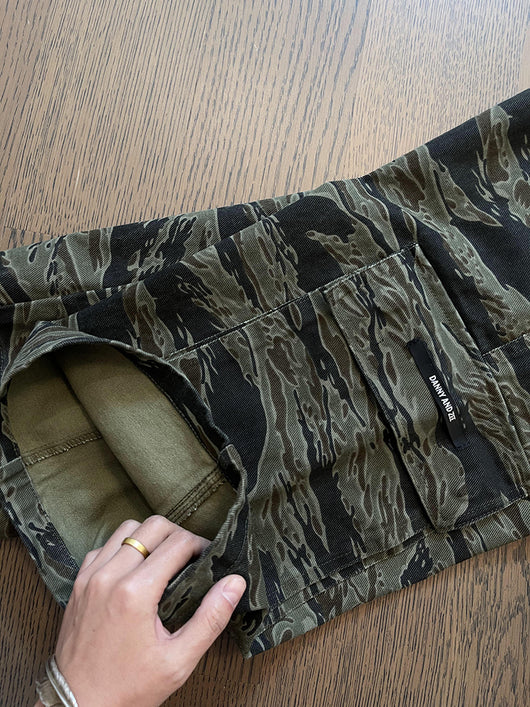 Pantalones Overol Camouflage con Bolsillos Hombre Corte Recto - Image 32