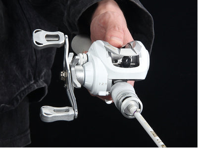 Carrete de Pesca Baitcasting Micro Blanco - Alta Velocidad y Precisión - Image 11