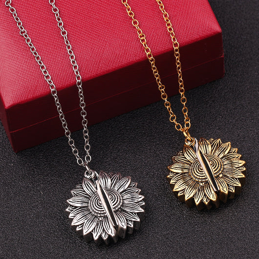 Collar Personalizado Girasol con Grabado de Nombre y Fecha - Image 7