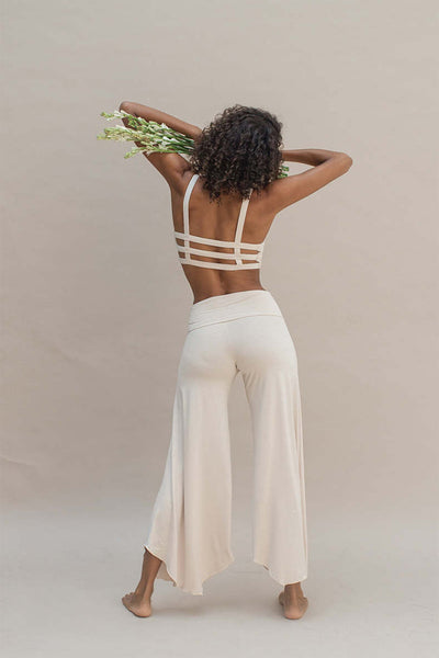 Traje de Yoga Espalda Descubierta con Sostén Integrado - Image 30