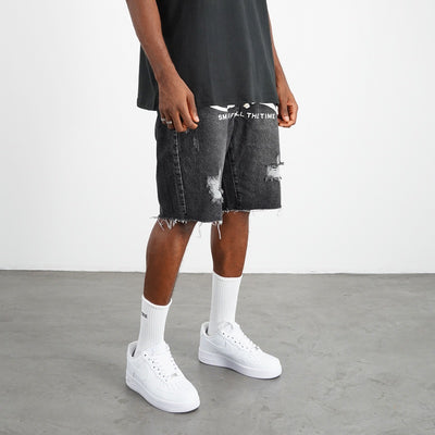 Shorts Denim Destructivo con Efecto Graffiti - Image 9