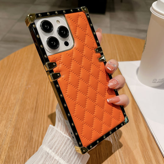 Funda Protectora 3D en Piel de Oveja Antiimpactos para Celular - Image 16