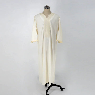 Túnica Blanca de Bordado Étnico Suelta y Casual para Mujer Musulmana - Image 7