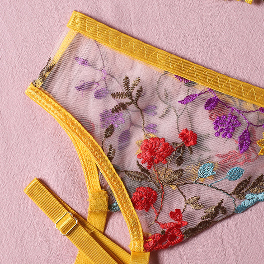 Conjunto Sensual de Lencería con Encaje Transparente y Ligas - 3 Piezas - Image 25