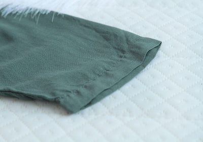 Playera de Verano con Dobladillo Asimétrico y Tejido Suave - Image 28