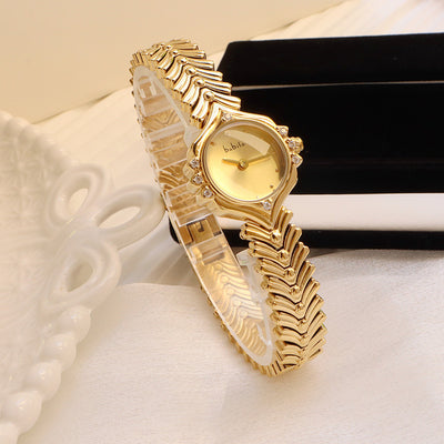 Reloj de Cuarzo para Mujer con Cadena de Bambú - Image 15