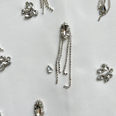 Vestido Blanco Ajustado con Efecto Vendaje - Image 11