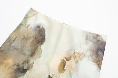 Conjunto Tie-Dye en Satén de Seda: Blusa y Falda - Image 14