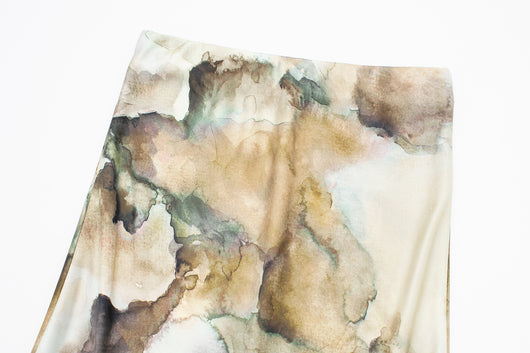 Conjunto Tie-Dye en Satén de Seda: Blusa y Falda - Image 27