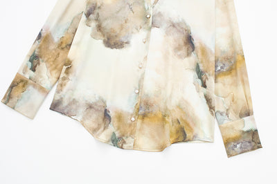 Conjunto Tie-Dye en Satén de Seda: Blusa y Falda - Image 31
