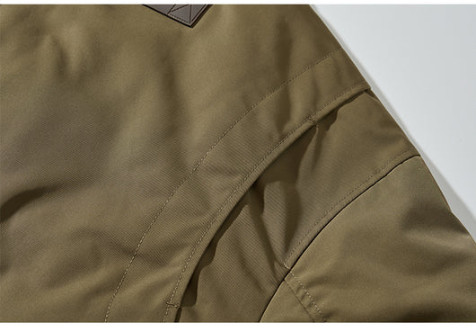 Chaqueta Acolchada de Plumas para Hombre con Cuello Béisbol - Image 18