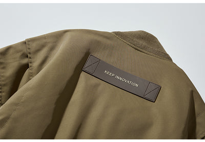 Chaqueta Acolchada de Plumas para Hombre con Cuello Béisbol - Image 22