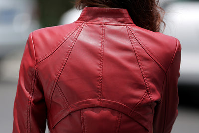 Chaqueta de Cuero Corta Slim Estilo Coreano para Mujer - Image 22