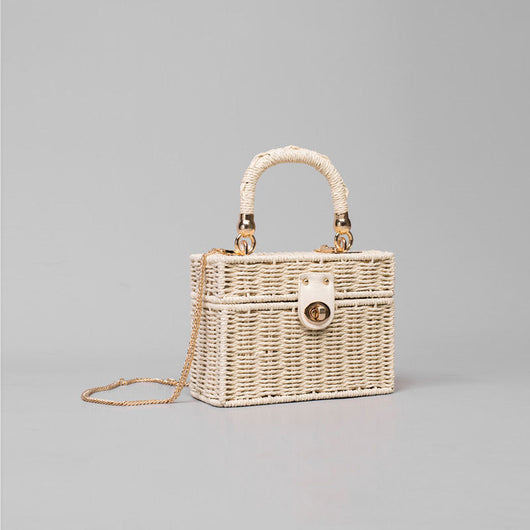 Bolsa Tejida Artesanal con Cadena para Niñas - Image 10