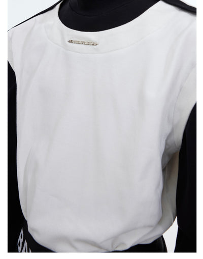 Blusa Ajustada de Diseño Deconstruido Dos Tonos - Image 16