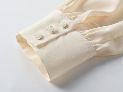 Blusa Elegante de Gasa Francesa con Cuello Volante - Image 17