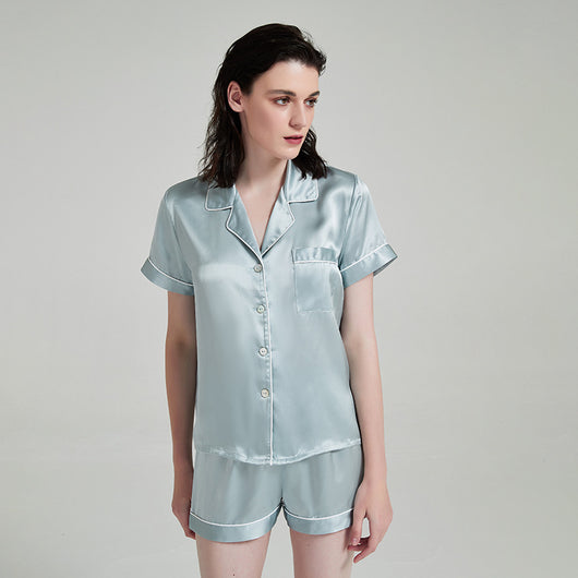 Pijama Corto de Seda para Mujer - Conjunto de Blusa y Short - Image 14
