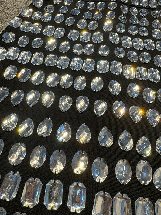 Shorts de Lujo Artesanales para Mujer con Diamantes y Detalles Elaborados - Image 20