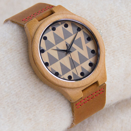 Reloj de Cuero Bambú Elegancia Profesional - Image 16
