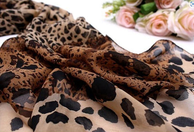 Chal Versátil de Moda - Image 10