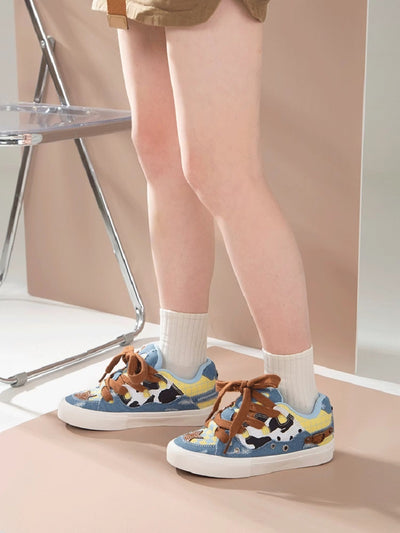 Zapatillas Patchwork de Lona Denim con Estampado Vaca - Image 13