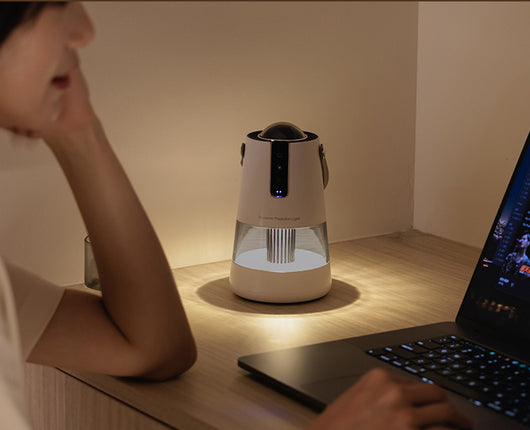Lámpara Antimosquitos 2 en 1 con Proyector LED Portátil - Image 10