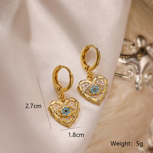 Conjunto de Collar y Aretes Corazón con Zirconia, Baño de Oro Real - Image 8