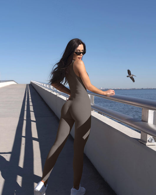 Jumpsuit Deportivo Yoga Ajustado sin Mangas Estilo Europeo - Image 20