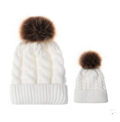Gorro de Invierno Trenzado con Pompón - Juego Familiar Cálido - Image 20