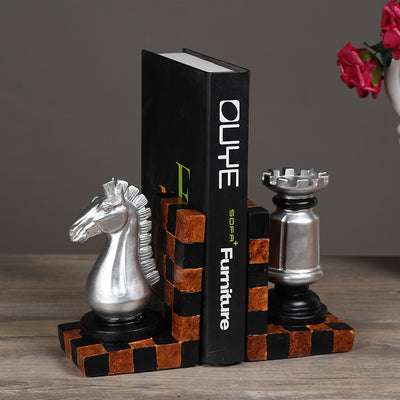 Sujetalibros de Ajedrez Resina Estilo Europeo Artesanal - Image 10