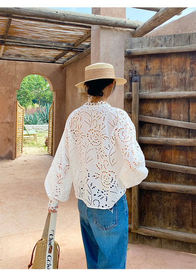 Blusa Blanca de Algodón con Bordado Diseño Elegante Manga Larga para Mujer - Image 22