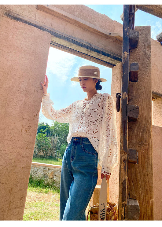 Blusa Blanca de Algodón con Bordado Diseño Elegante Manga Larga para Mujer - Image 27