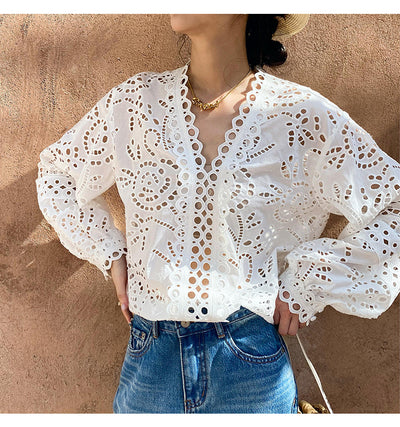 Blusa Blanca de Algodón con Bordado Diseño Elegante Manga Larga para Mujer - Image 30