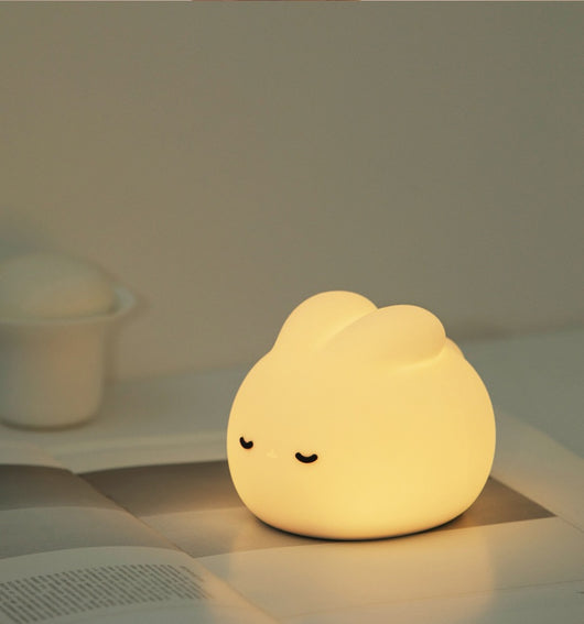 Lámpara Nocturna Infantil Conejo de Silicona con Carga USB - Image 11