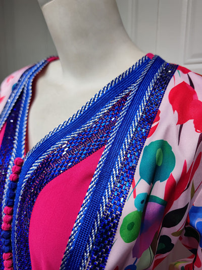 Conjunto Elegante de Túnica Árabe con Cinturón Decorativo - Image 17