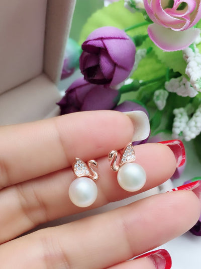 Aretes de Plata S925 con Perla de Agua Dulce Diseño Cisne - Image 9