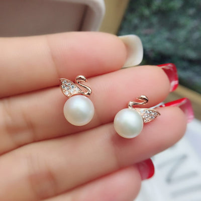 Aretes de Plata S925 con Perla de Agua Dulce Diseño Cisne - Image 11
