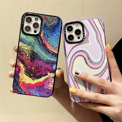 Funda iPhone 13 con Diseño de Pintura Abstracta Colorida