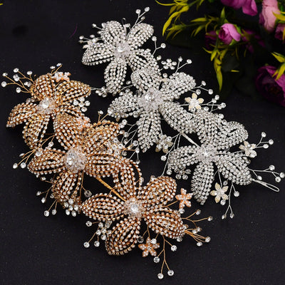 Diadema Nupcial con Flores y Cristales Brillantes para Novia - Image 9