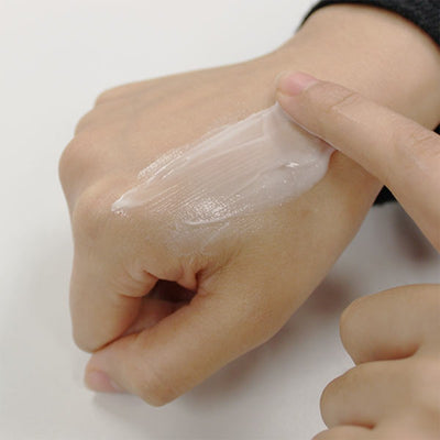 Crema Contorno de Ojos Reafirmante con Acción Despigmentante - Image 20