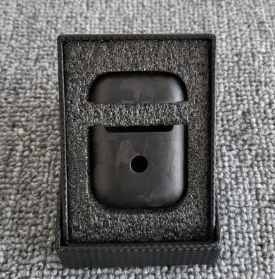 Estuche Protector de Fibra de Carbono para Auriculares Bluetooth - Image 9