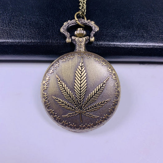 Reloj de Cuarzo Árbol de la Suerte con Cordón Maple Leaf - Image 21