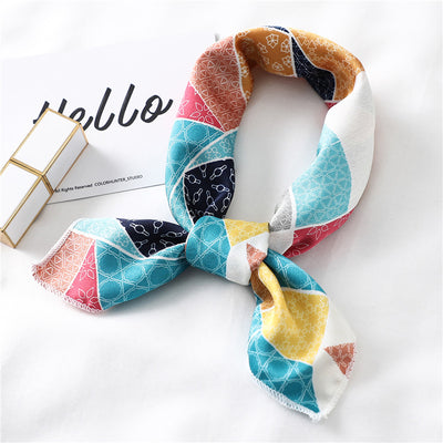 Pañuelo de Satén Elegante para Mujer - Image 60