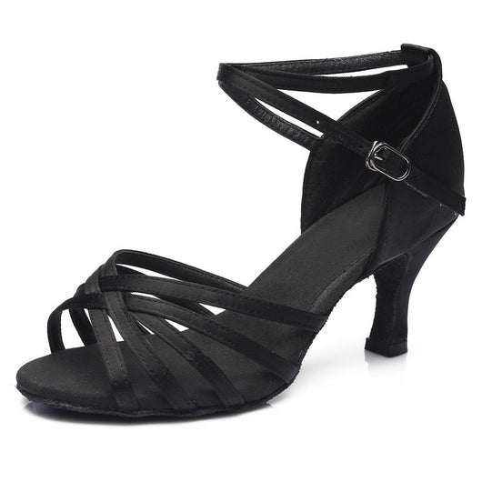 Zapatos de Satén para Baile Latino en Interiores - Image 14